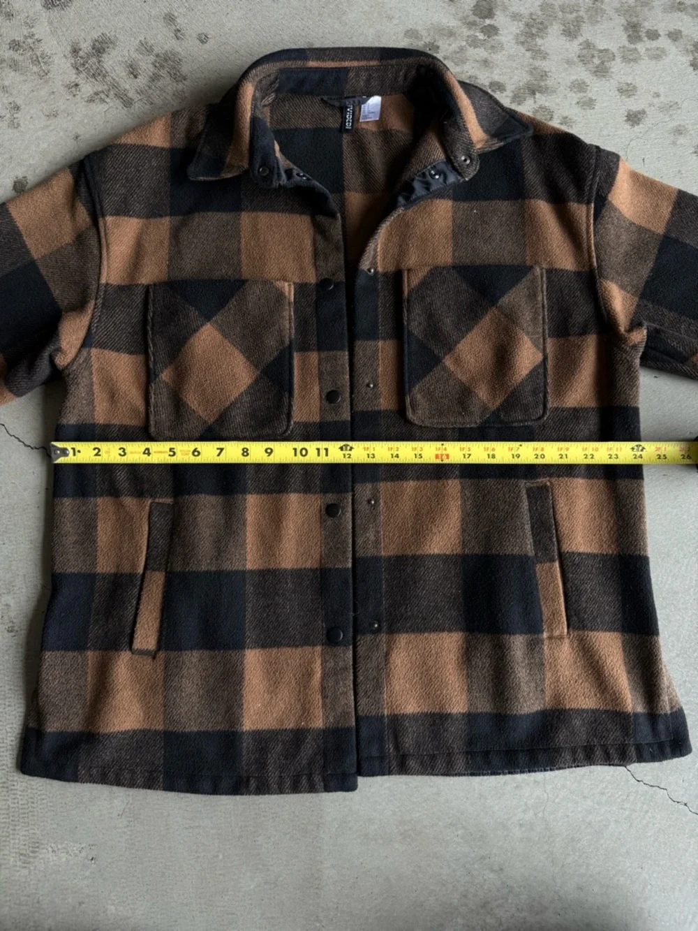 H&M / Oversized Buffalo Plaid Shacket Jacket / Brown Black - Picture 11 of 16